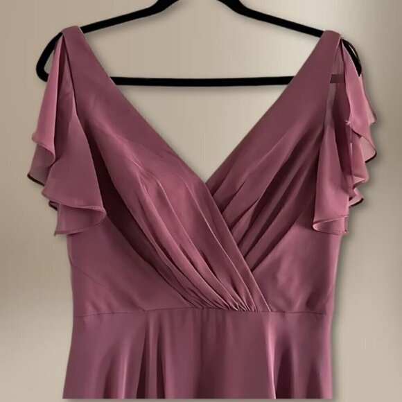 David’s Bridal A-Line Gown Surplice V-Neck Ruffle Sleeve Chiffon Pastel Purple - Picture 4 of 16